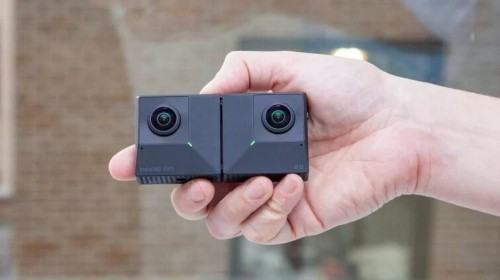 Insta360 Evo