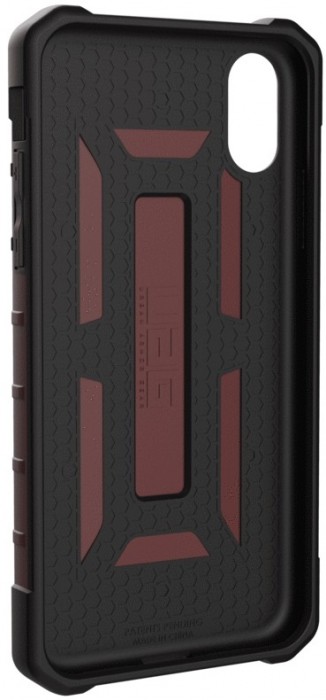 UAG Pathfinder for iPhone XR