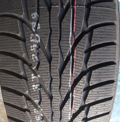 Kumho WinterCraft SUV Ice WS51