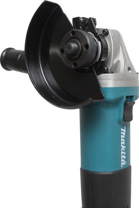 Makita 9557HNRG