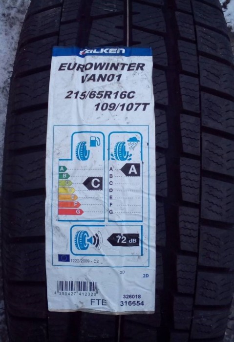 Falken Eurowinter VAN01