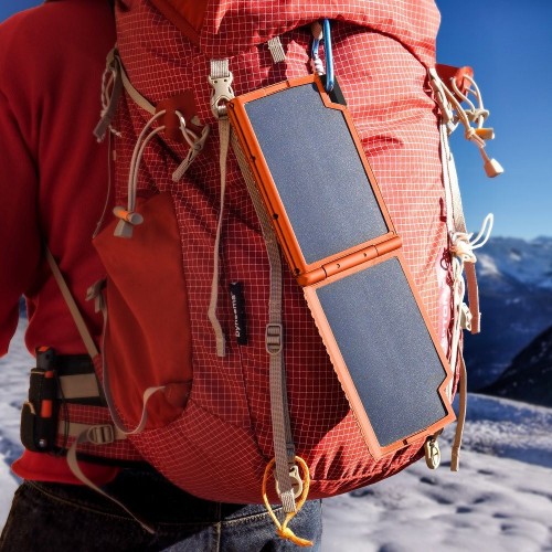 Xtorm Super Solar Charger 10000