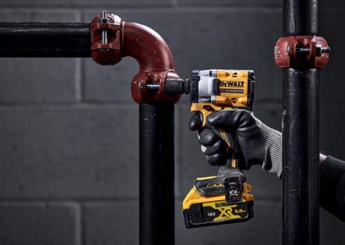 DeWALT DCF922N