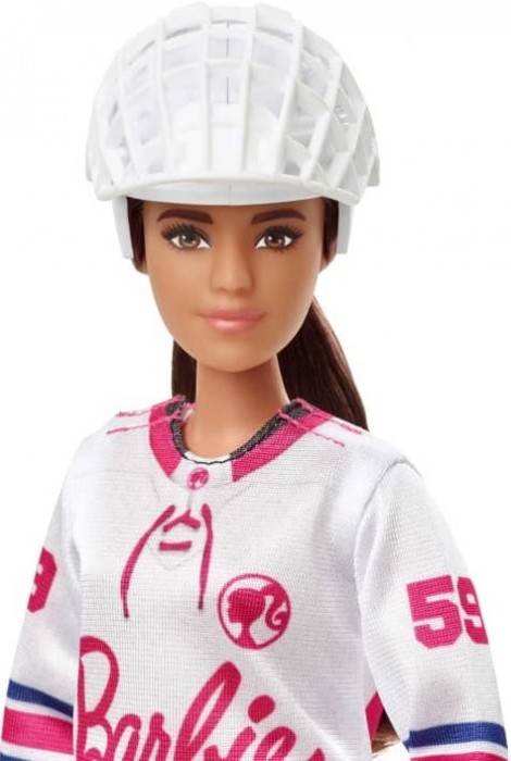 Barbie Hockey Player Doll HFG74