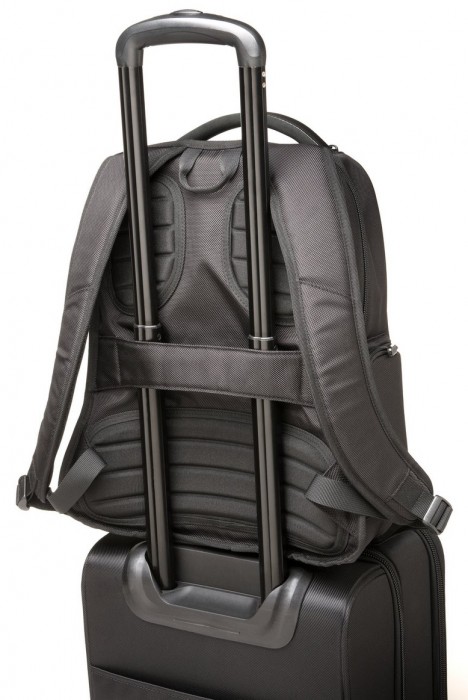 Kensington Contour 2.0 Business Laptop Backpack 14