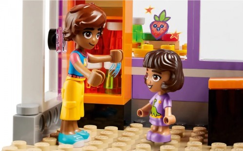 Lego Heartlake City Community Kitchen 41747