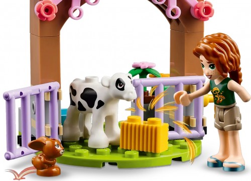 Lego Autumns Baby Cow Shed 42607