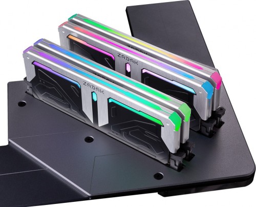 Apacer SPARK RGB DDR4 2x8Gb