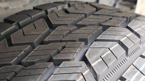 Continental CrossContact AX6