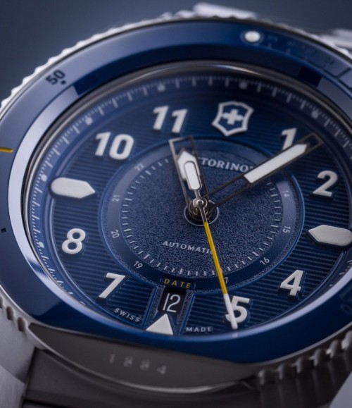 Victorinox Journey 1884 Automatic 242010