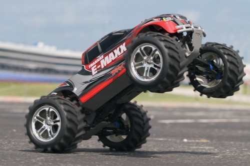 Traxxas E-Maxx