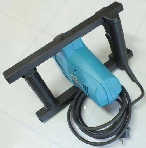 Makita UT1200