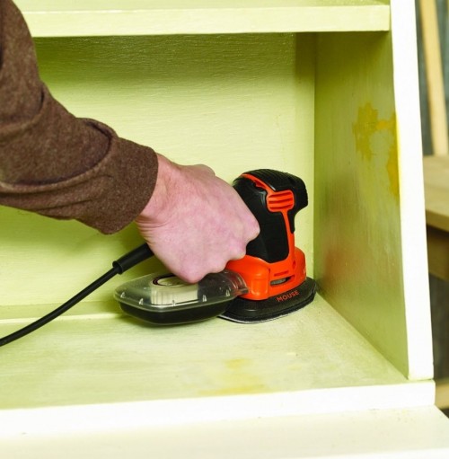 Шлифовальная машина Black&Decker KA2500K