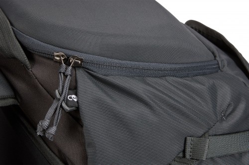 Thule Landmark 70L