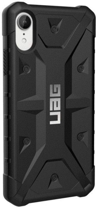 UAG Pathfinder for iPhone XR