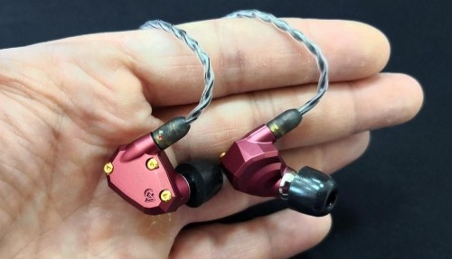 Campfire Audio IO