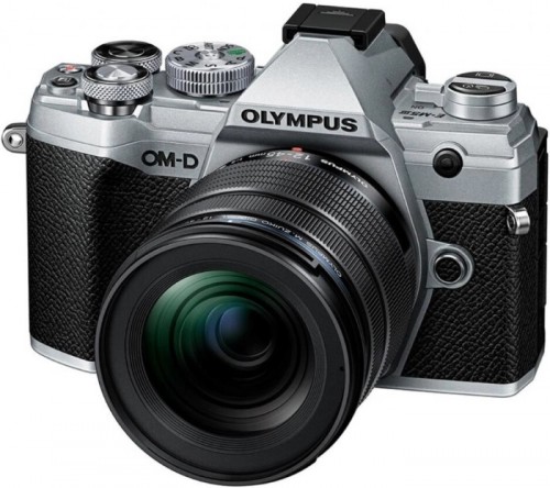 Olympus OM-D E-M5 II