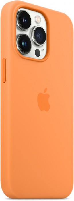 Apple Silicone Case with MagSafe for iPhone 13 Pro