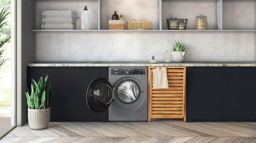 Hotpoint-Ariston H8 W946SB UK