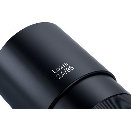 Carl Zeiss 85mm f/2.4 Loxia