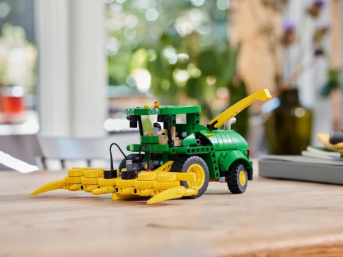 Lego John Deere 9700 Forage Harvester 42168