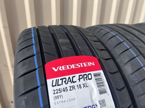 Vredestein Ultrac Pro