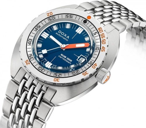 DOXA SUB 300 Caribbean 821.10.201.10