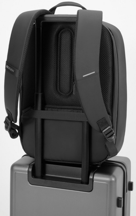 XD Design Edge 17L