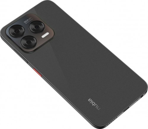 Nubia V70 Design