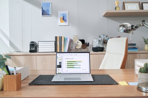 Asus ExpertBook CX54 Chromebook Plus CX5403CMA