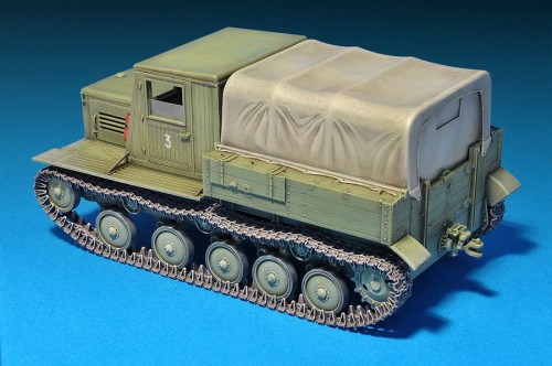 MiniArt Ya-12 Soviet Artillery Tractor (1:35)