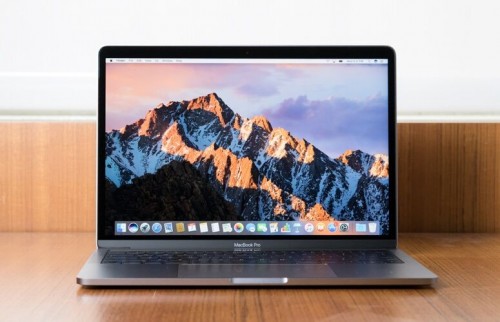 Apple MacBook Pro 13" (2017) Touch Bar