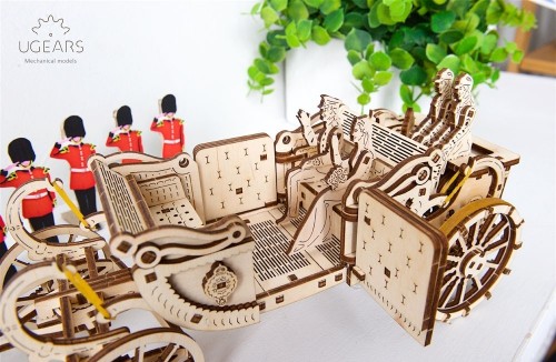 UGears Royal Carriage