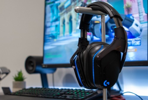 Logitech G935