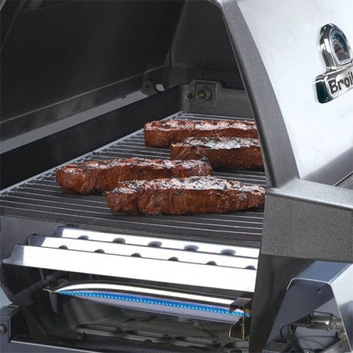 Broil King Monarch 340 Black