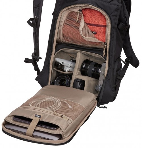 Thule Covert DSLR Backpack 24L