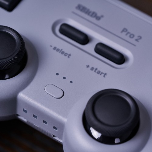 8BitDo Pro 2 Bluetooth Gamepad