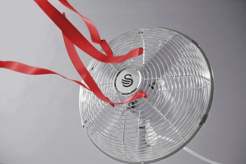 SWAN Retro 12 Inch Desk Fan