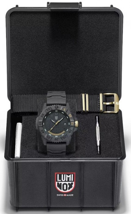 Luminox Master Carbon SEAL XS.3805.NOLB.SET
