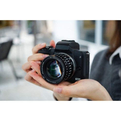 TTArtisan 35mm f/0.95