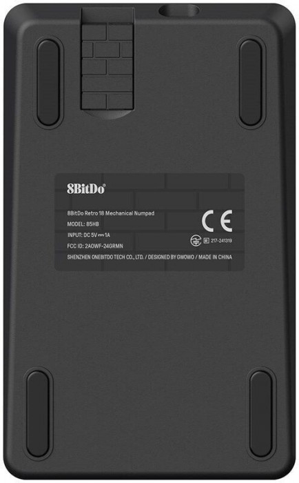 8BitDo Retro 18 Mechanical Numpad