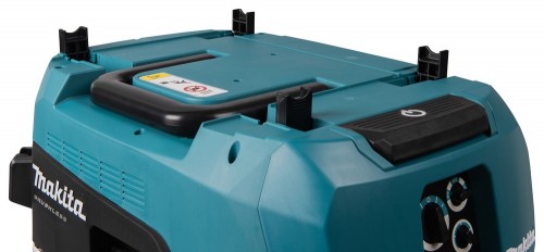 Makita VC006GM