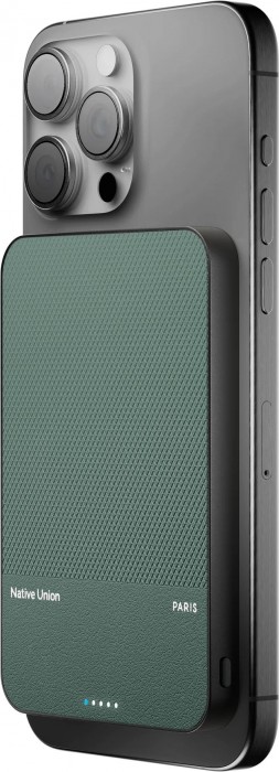 Native Union Classic Magnetic Power Bank 5000