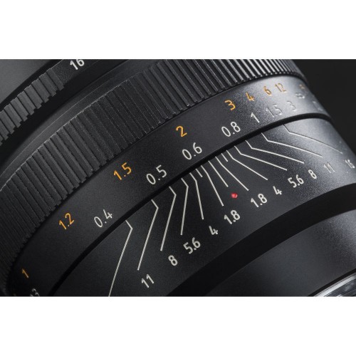 Viltrox 20mm f/1.8
