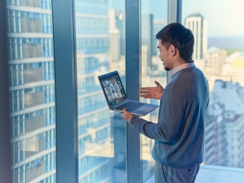 HP EliteBook 8 G1i 14