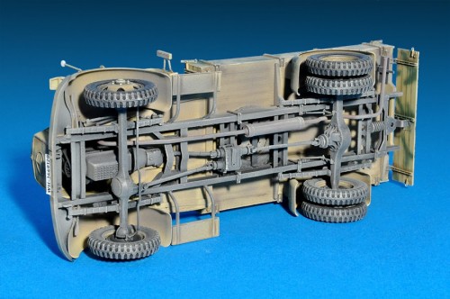 MiniArt MB 1500A 4x4 Cargo Truck (1:35)