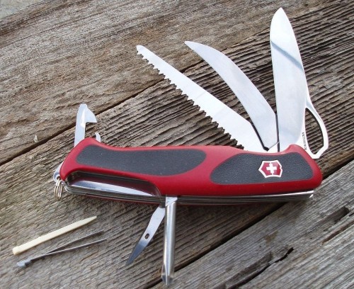 Victorinox RangerGrip 58 Hunter