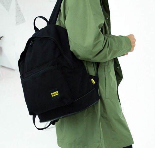 GUD Daypack Black 18L