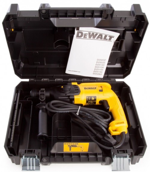 DeWALT D25033K