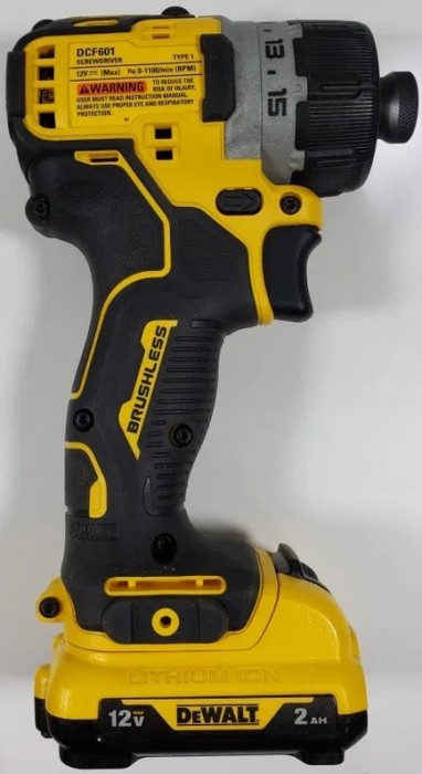 DeWALT DCF601D2